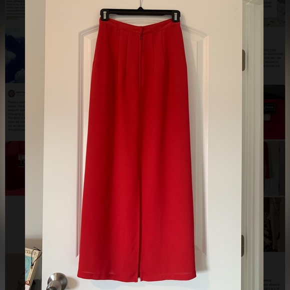 VINTAGE “MARK WONG NARK”  TWO PIECE RED OUTFIT - - Picture 6 of 10